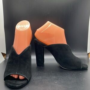 Steve Madden “Vista” Black Suede Block Heel Open Toe Mules Size 8